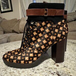 *Brand New* Antonio Melani Parton Women’s Calf Hair Ankle Boots